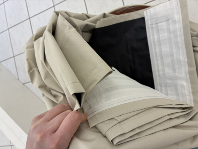 Zatemňovací závěs 210x300 cm 1 ks