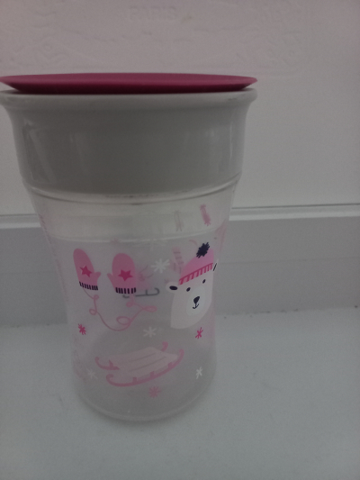 Dětská sklenička Nuk na piti