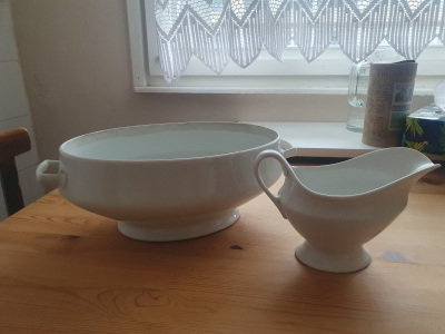 Omacnik a mísa na polevku