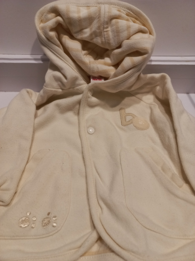 Dětský krémový kabátek vel.68