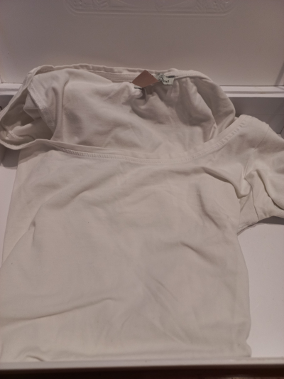 Bílé tričko krátký rukáv vel.M