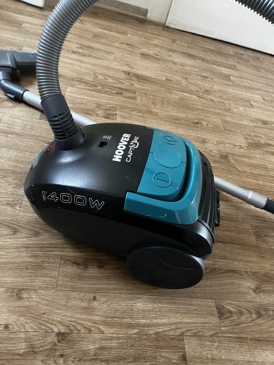 Podlahový vysavač Hoover Capture