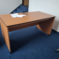 Stůl pracovní