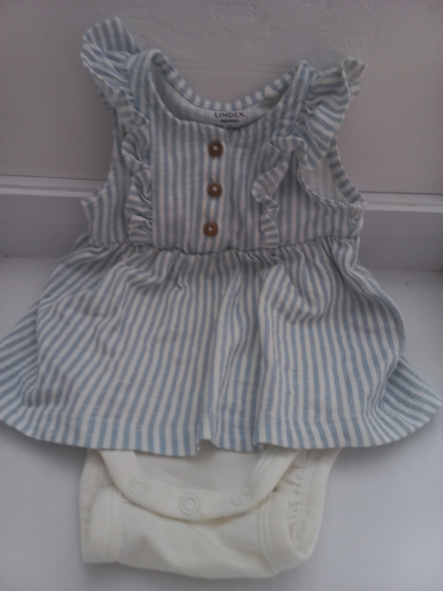 Dětské šatičky vel.50