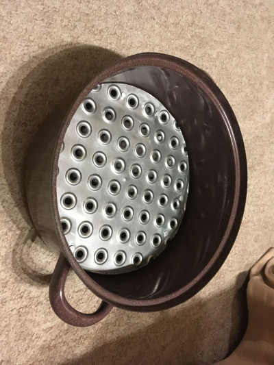 Hrnec pro vaření na páře