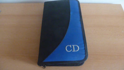 album plné CD pohádek filmů a hudby