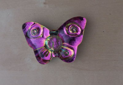 Stojan na dlouhou svíčku s odleskem