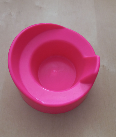 Plastový nočník pro větší panenky