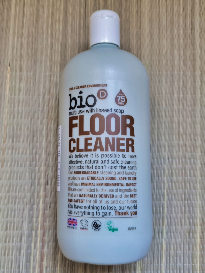 Ekologický čistič na podlahy Bio-D, 2 x 750 ml