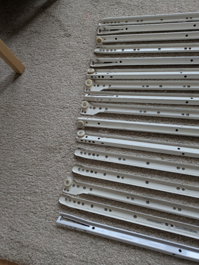 Pojezdy na šuplíky 50 cm