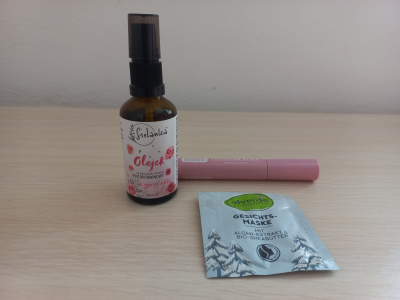 Olejíček na vlasy, fixační gel, maska