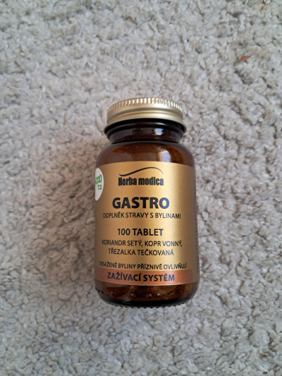Doplněk stravy na zažívací cesty