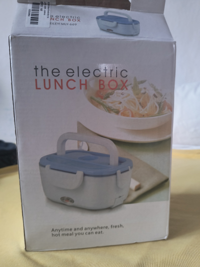 Box na přepravu a ohřátí oběda