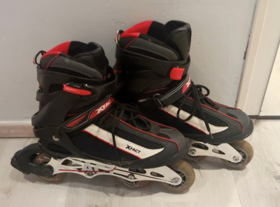 Kolečkové brusle vel 43