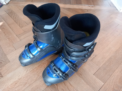 Přeskáče Nordica velikost 42-43