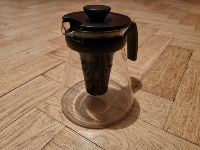 Konvice na čaj s vyluhováním