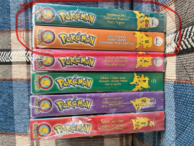 Zdravím sháním 2 kazety pokémon s číslem 8 a 9 v češtině