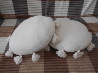 2 dekorativní polštáře