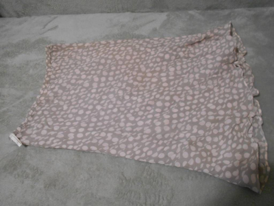 Lehká sukně s podšívkou 38 vel.