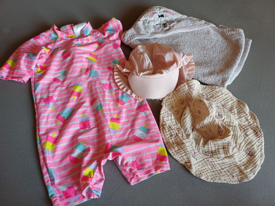 Osuška,plavky a klouboučky