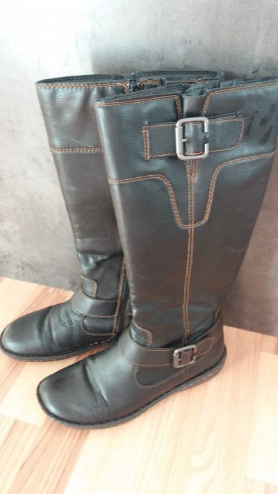 Pohodlné kozačky vel. 39