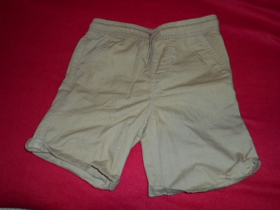 Šortky Primark vel. 134