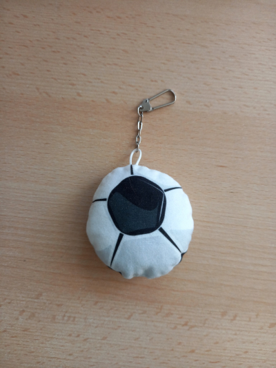 Látkový přívěšek na klíče