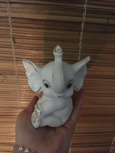 Porcelánový slon