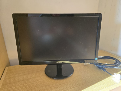 Monitor 21,5" 16:9 TFT-LCD