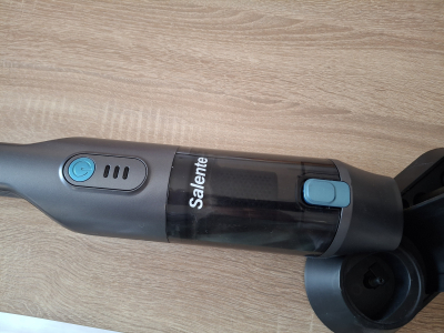 Ruční vysavač Salente