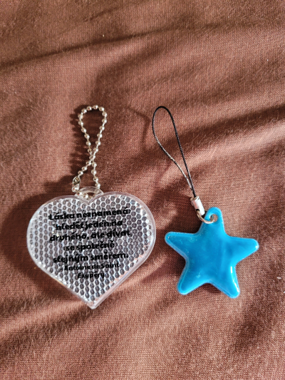 Reflexní přívěsky