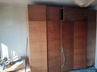 Šatní skříně 80. léta