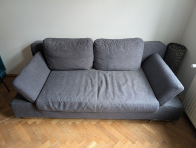 Sedačka šedá rozkládací s úložným prostorem