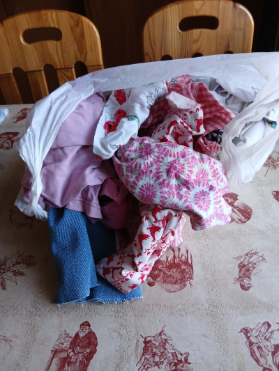 taška hadříků na tvorbu