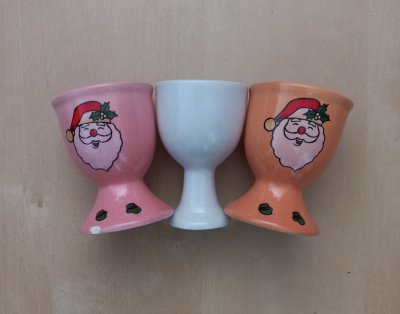 3 ks stojánků na vajíčka