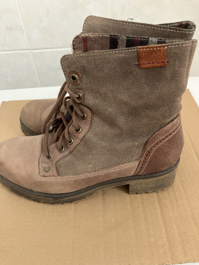 Kožené značkové zimní boty vel. 38