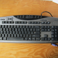 klávesnice PS2