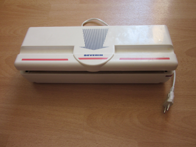 vakuová svářečka folií