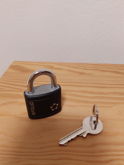 Visací zámek Apollo černý
