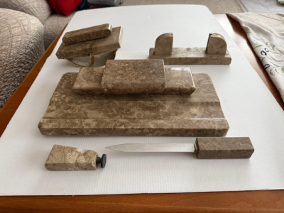 mramorová psací souprava