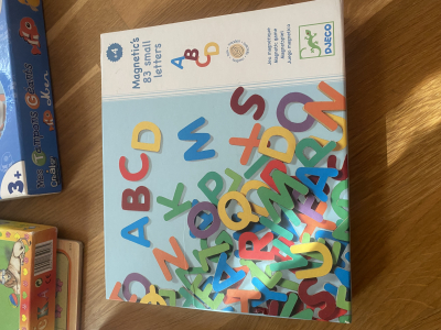 Magnetická písmenka 4+