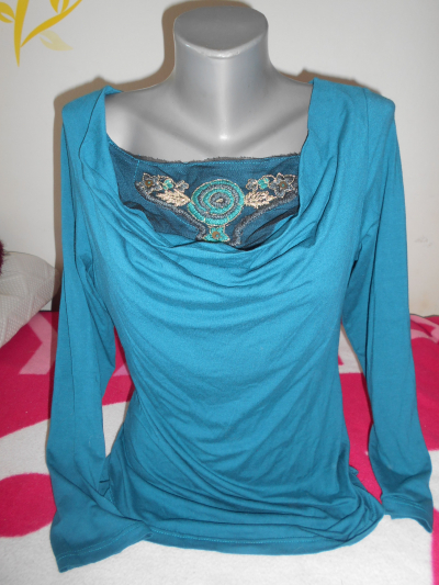 Tričko barva petrol