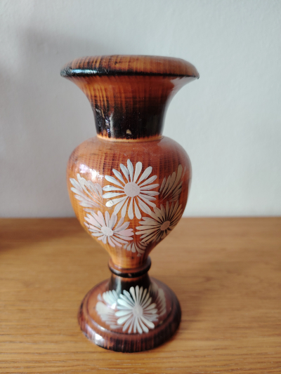 Dekorace vázy a plechovky