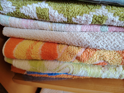 Starší čisté froté bavlněné rucniky