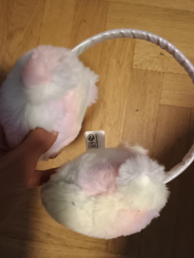 Dětské klapky na usi