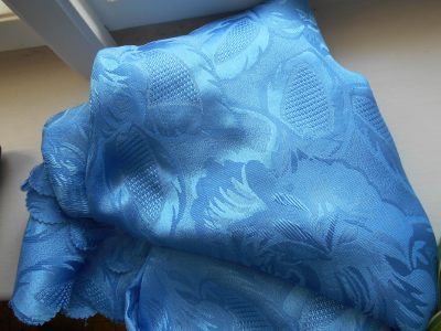 Velký kulatý ubrus