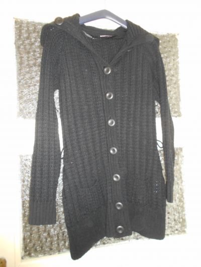 Černý kardigan zn. Pimkie basic vel. S