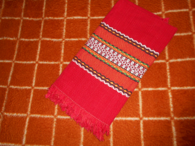 Čtvercový ubrus červený, menší