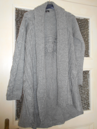 Šedý kardigan zn. Amisu vel. XS/S