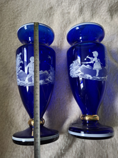 Daruji za odvoz kobaltové vázy